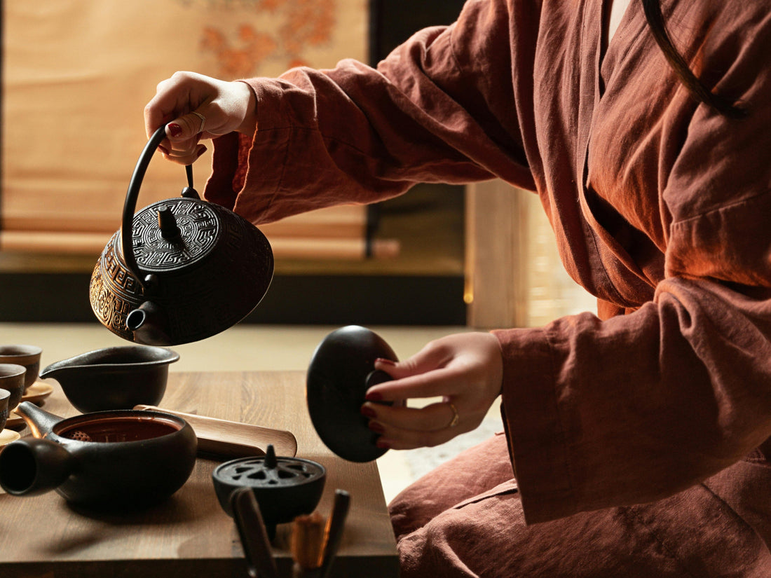 Théières du Monde - Voyage Culturel à Travers les Traditions du Thé